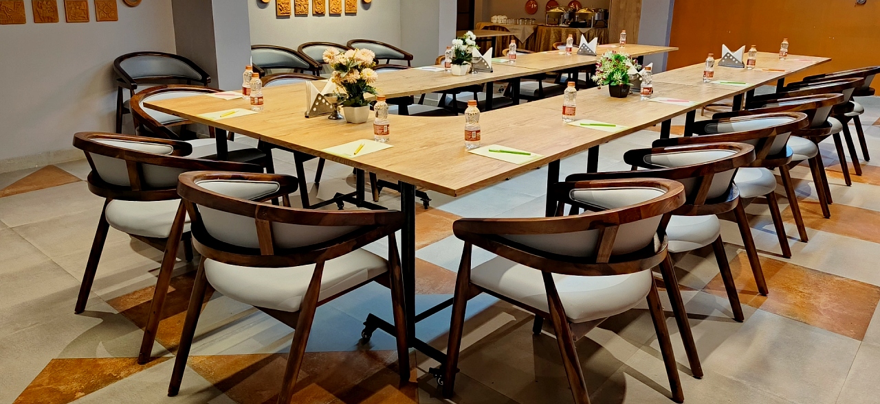 continentallodge.com Photos